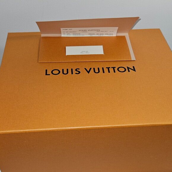 Louis Vuitton Kleber MM Epi Leather handbag - Picture 3 of 15